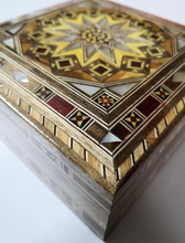 Load image into Gallery viewer, Mosaic and Shell Box
