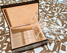 Load image into Gallery viewer, Hand Painted Joseph Matar Tea Box
